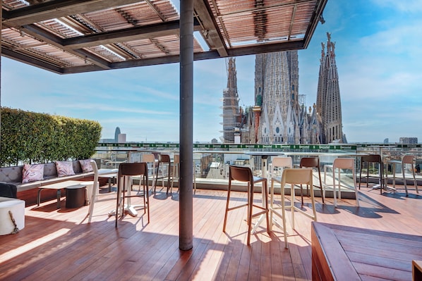 Sercotel Rosellón property photograph